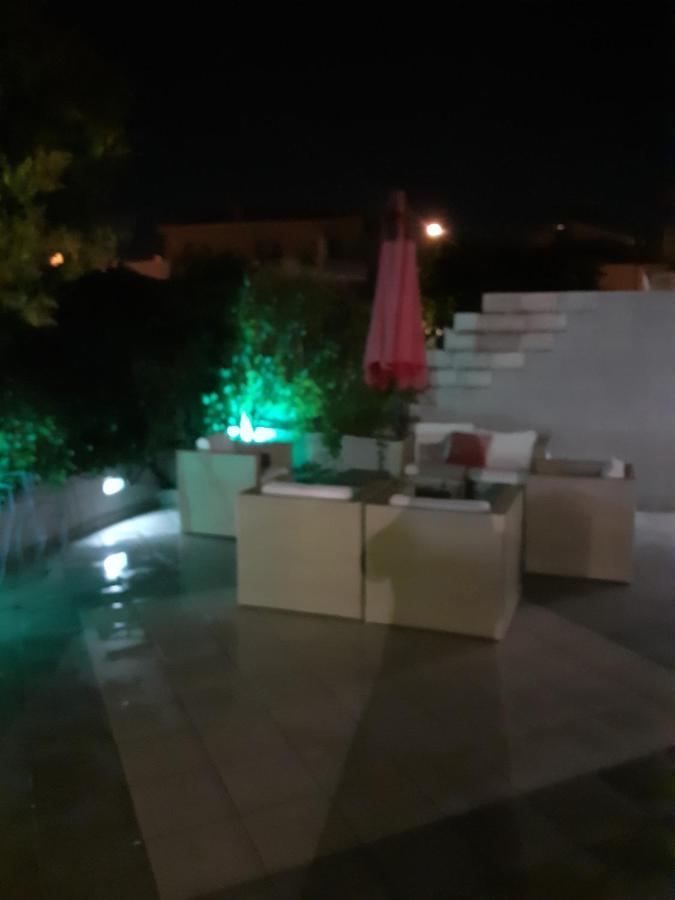 Vila Alegria Nea Iraklitsa 外观 照片